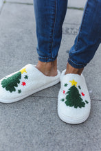 Load image into Gallery viewer, Christmas Tree Print Fleece Slippers
